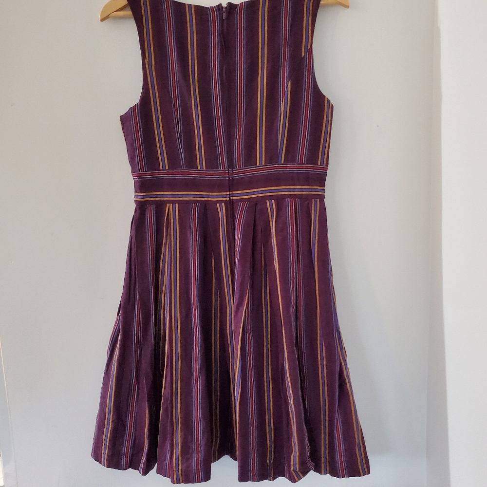 MODCLOTH M Purple Striped Sleeveless Fit & Flare Dress Pleats Pockets Lined EUC - Picture 13 of 14